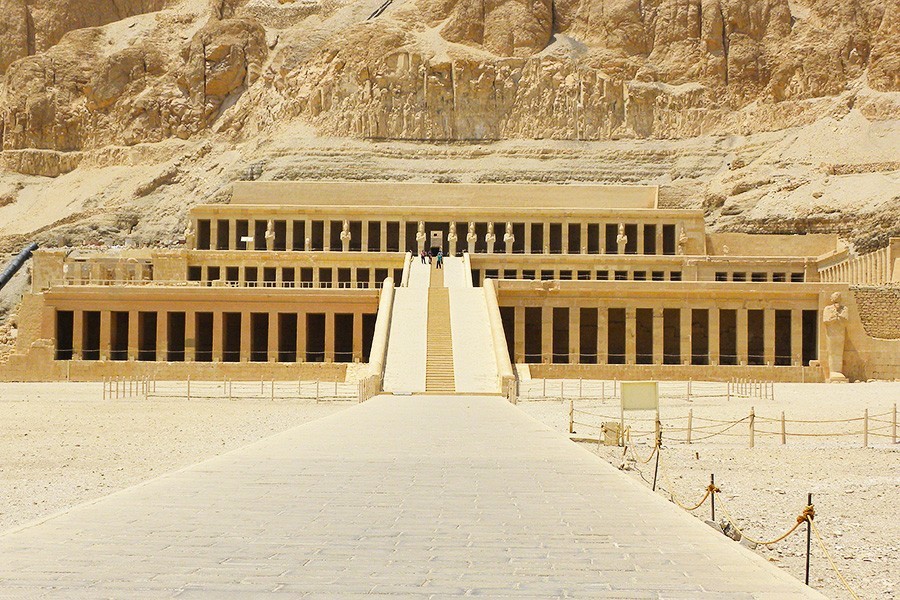 Luxor Highlights Day Tours from Aswan by Bus